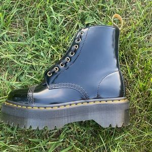 Dr. Martens Sinclair
